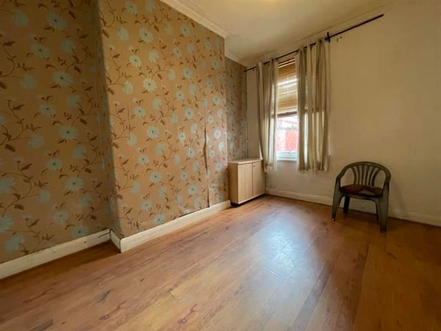 Property photo 3 of 12 Dining Room