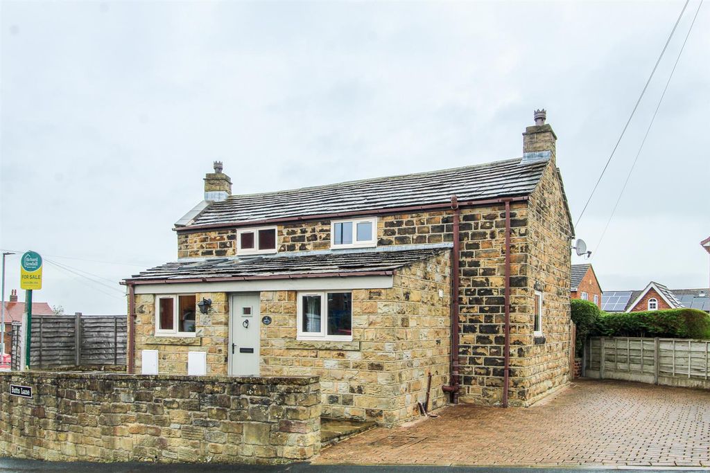 Property photo 1 of 15