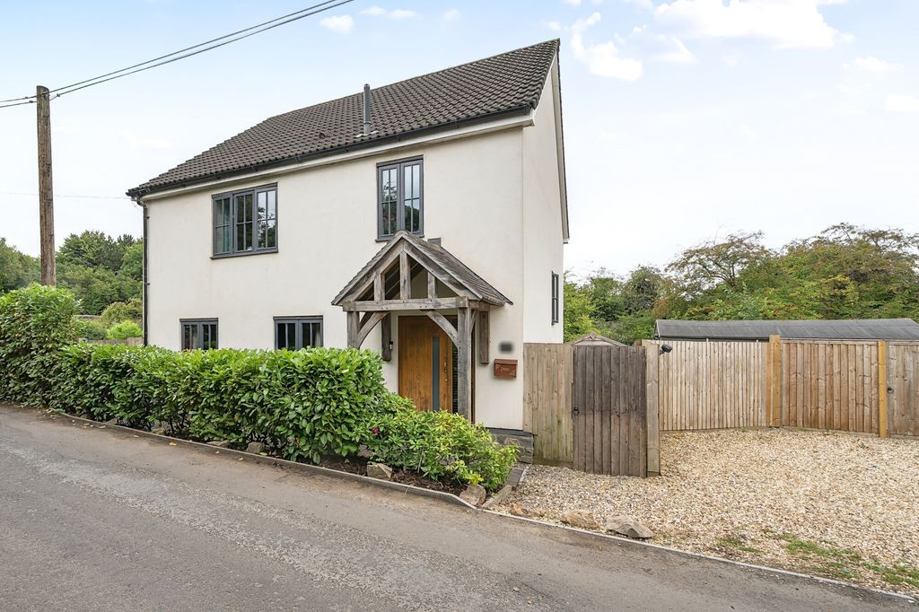 Property photo 1 of 15 External