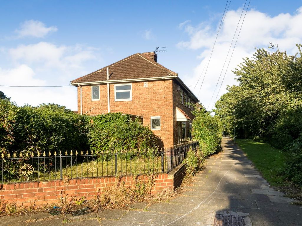 Property photo 3 of 12