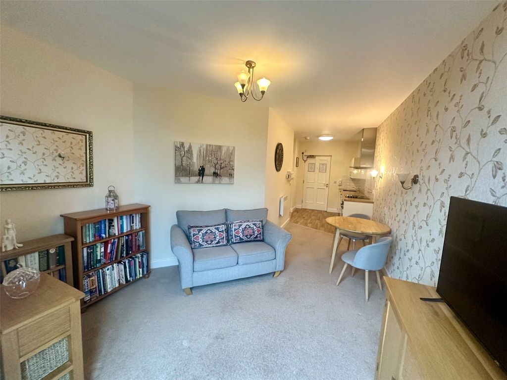 Property photo 2 of 7 Picture No. 05