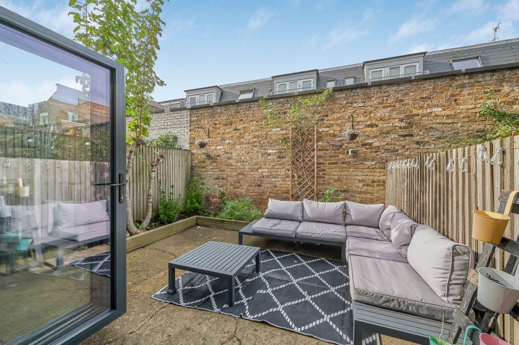 Property photo 3 of 9 Picture No. 04