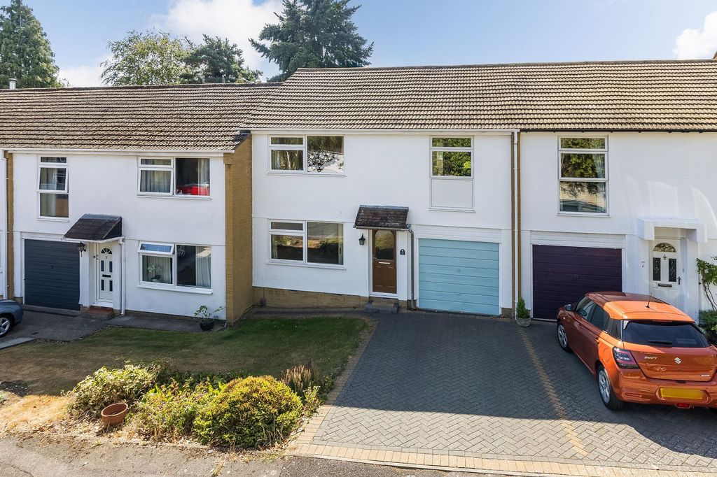 Property photo 1 of 19