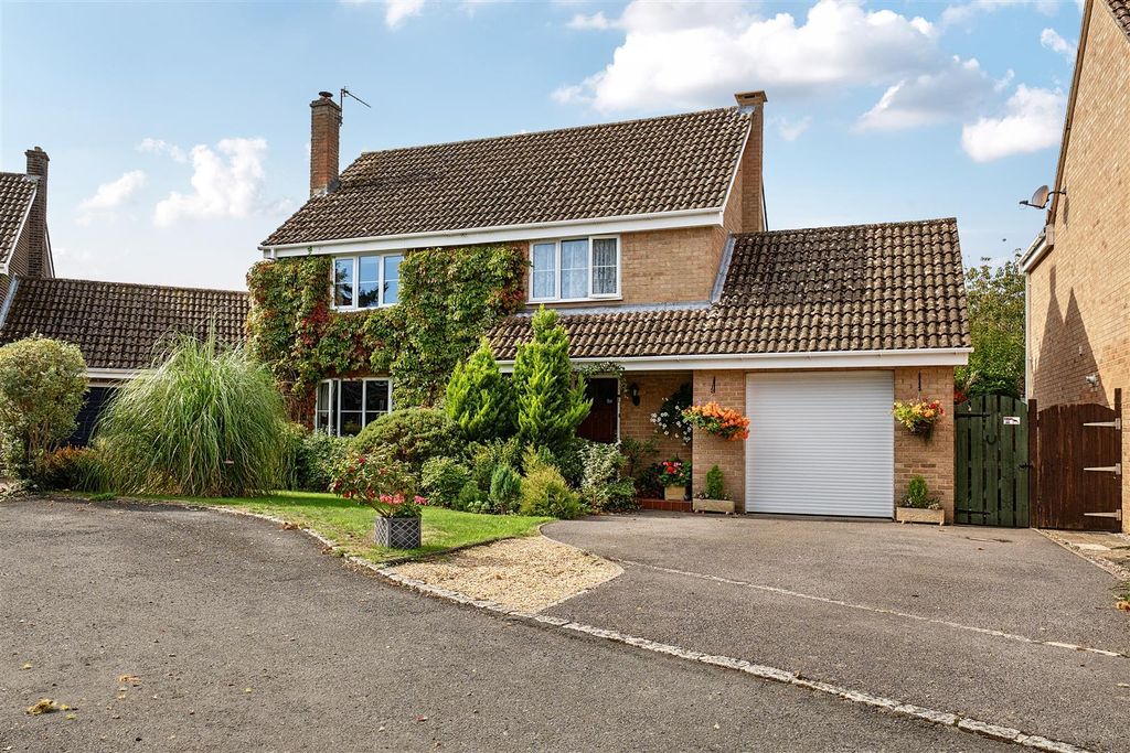 Property photo 1 of 19 1526106-23-6Ab65c6Dd7Fd6.Jpg