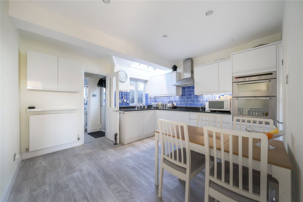 Property photo 3 of 14 Picture No. 09