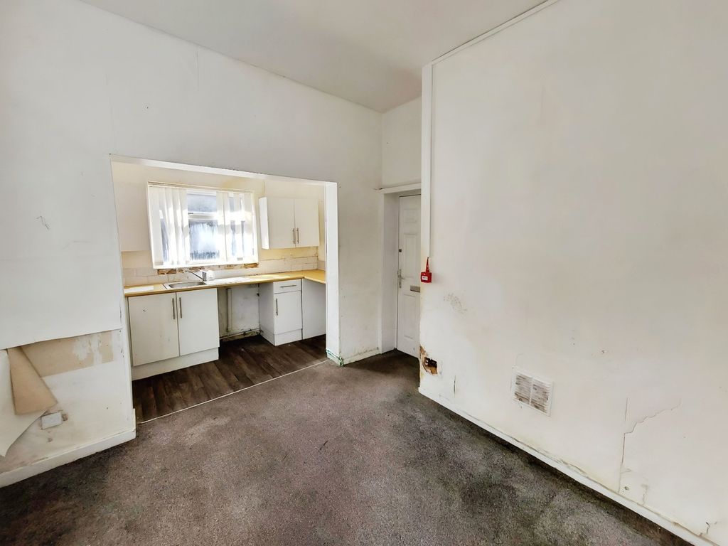 Property photo 3 of 15 Picture No. 03