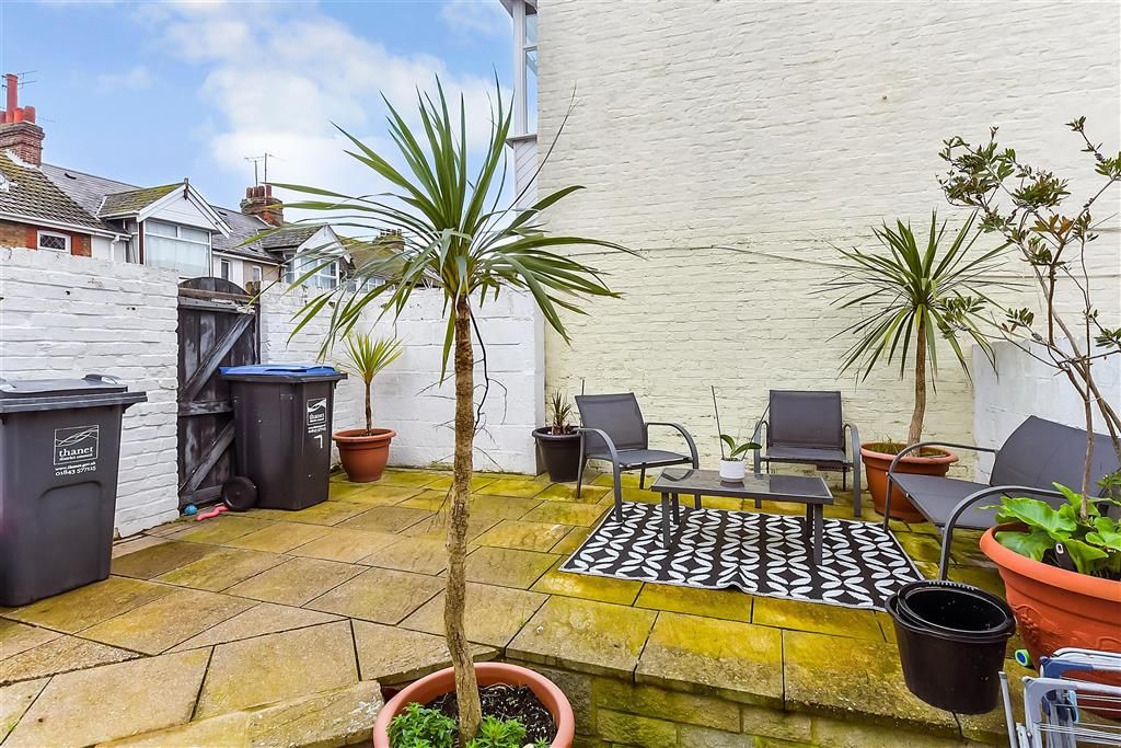 Property photo 3 of 8 Rear Garden