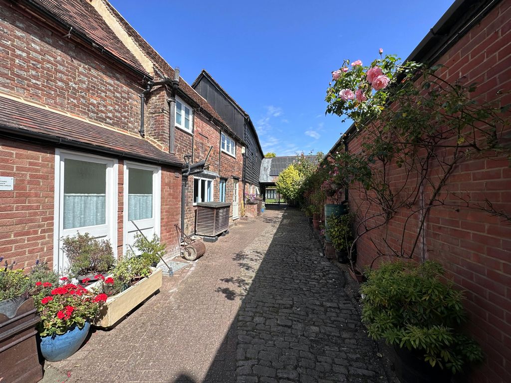 Property photo 2 of 9 Img_3602.Jpeg