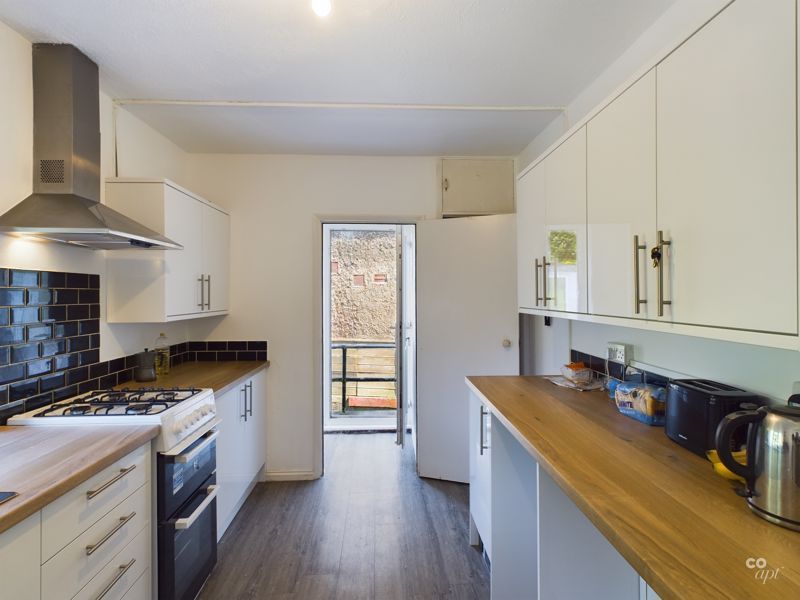 Property photo 3 of 16 Kitchen 2