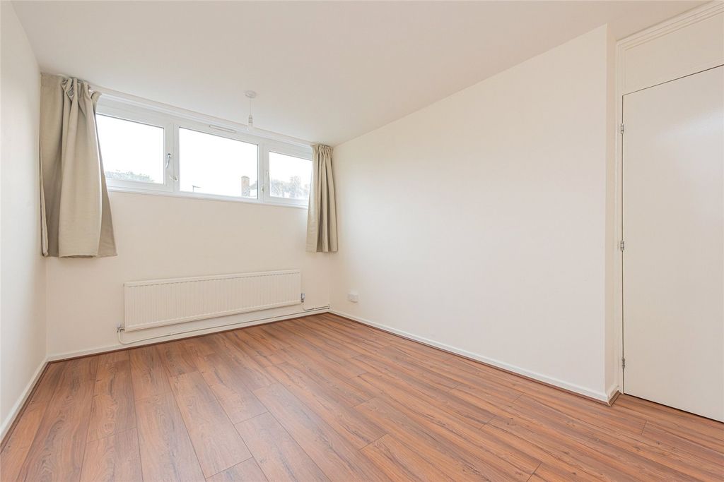 Property photo 2 of 7 Picture No. 02