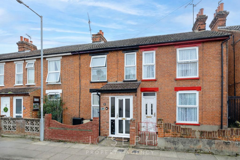 Property photo 1 of 14