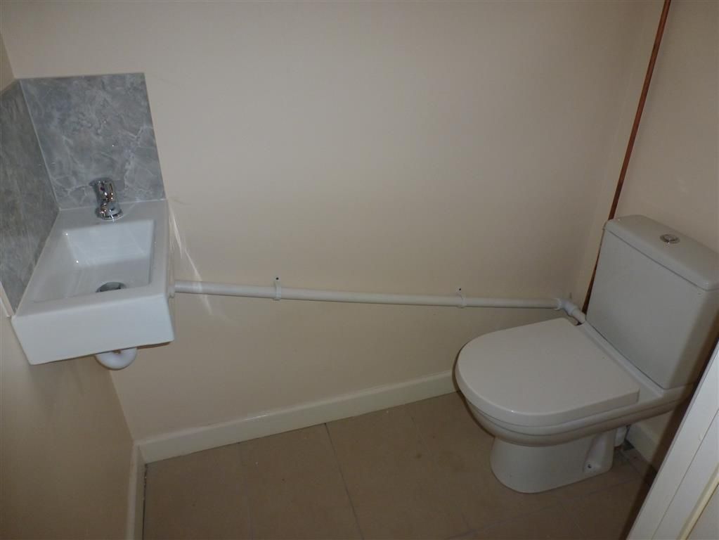 Property photo 3 of 13 Cloakroom/wc
