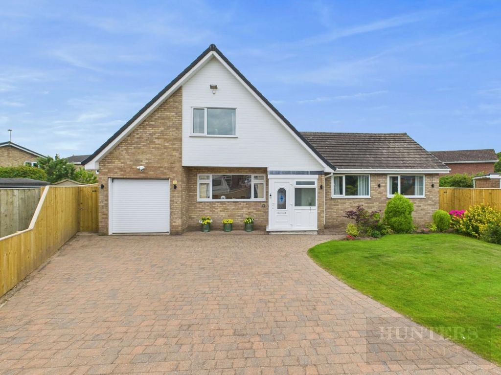 Property photo 1 of 23 Cam05333G0-Pr0169-Still031.Jpg