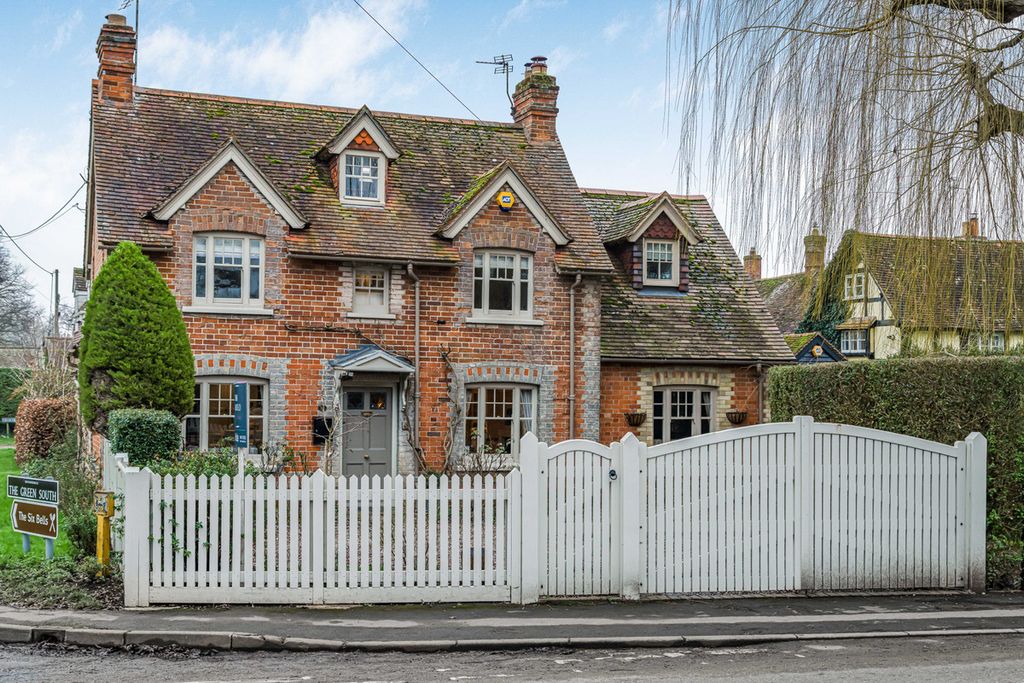 Property photo 1 of 28