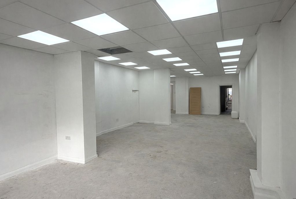 Property photo 3 of 5 Photo 1