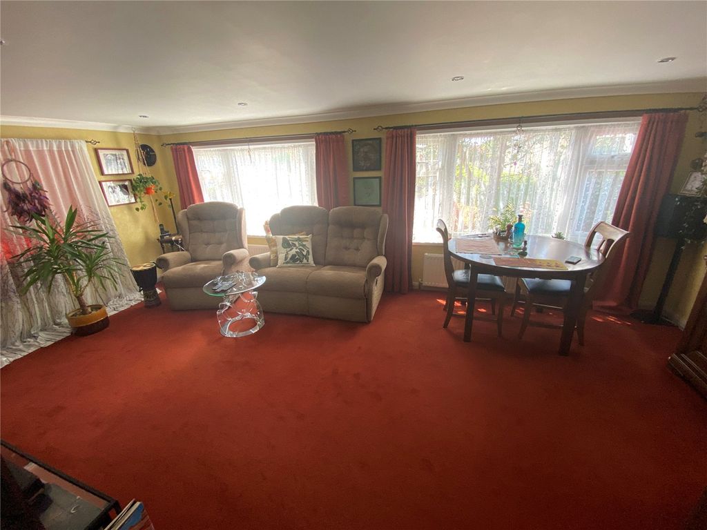 Property photo 2 of 21 Picture No. 06