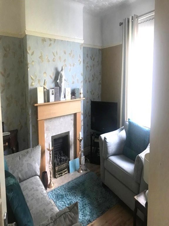 Property photo 2 of 5