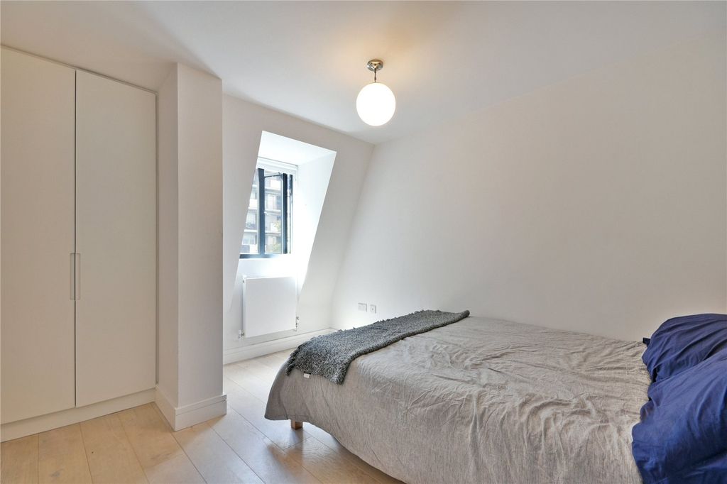 Property photo 3 of 9 Picture No. 14