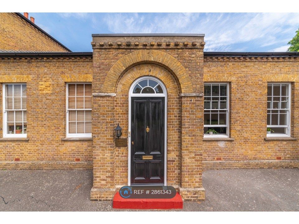 Property photo 3 of 31