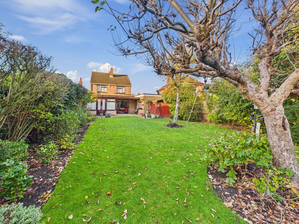 Property photo 2 of 24