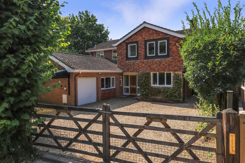Property photo 1 of 19 Picture No. 02