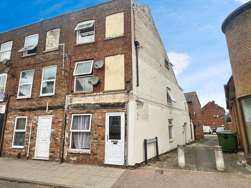 Property photo 1 of 11