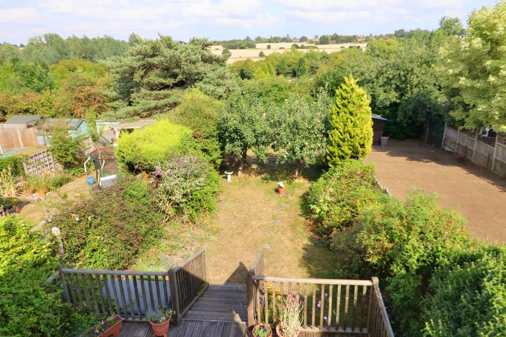 Property photo 2 of 21 Picture No. 63