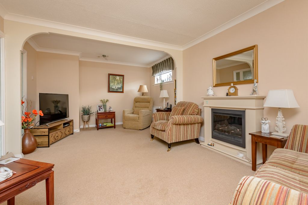 Property photo 2 of 18 Property Image 2