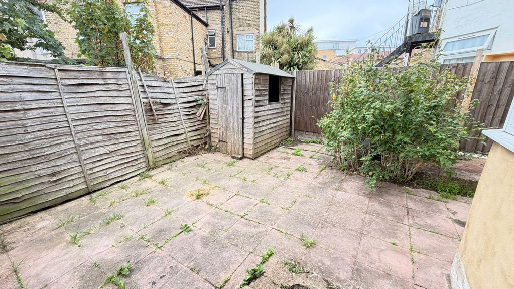 Property photo 2 of 8 Whatsapp Image 2026-09-28 At 11.19.30 (1)