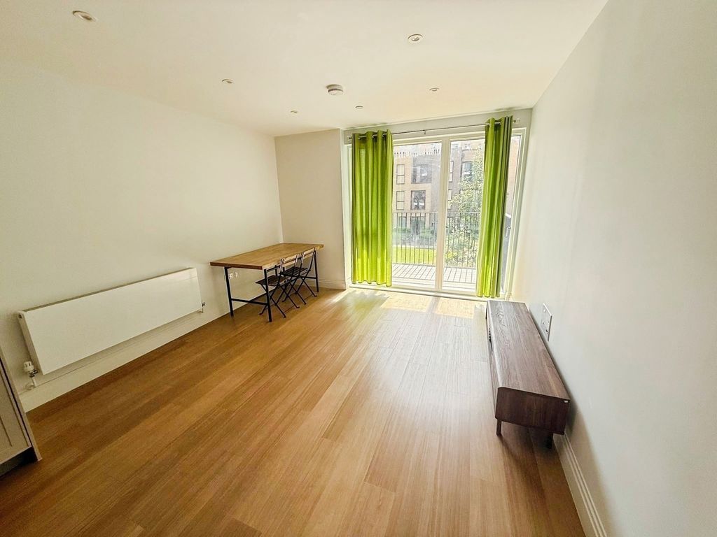Property photo 2 of 6 Pbox-Img.Jpg
