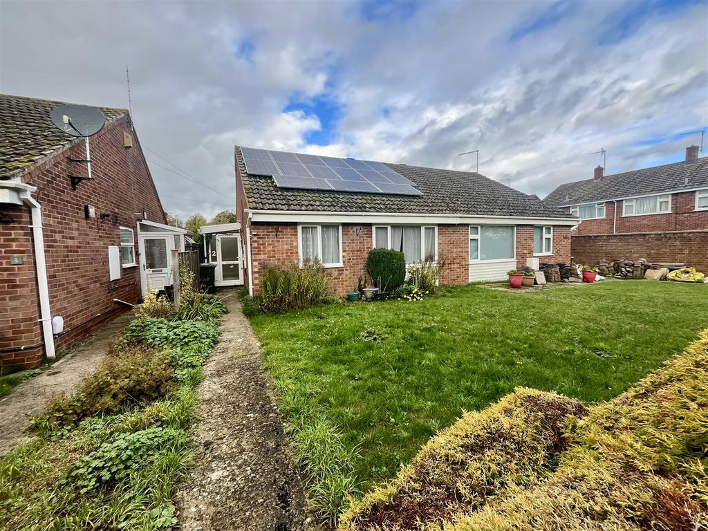 Property photo 1 of 15