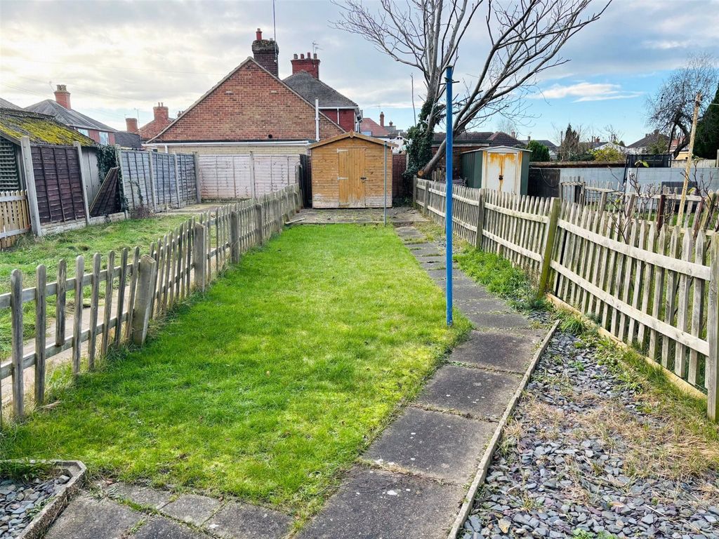 Property photo 2 of 15 Garden