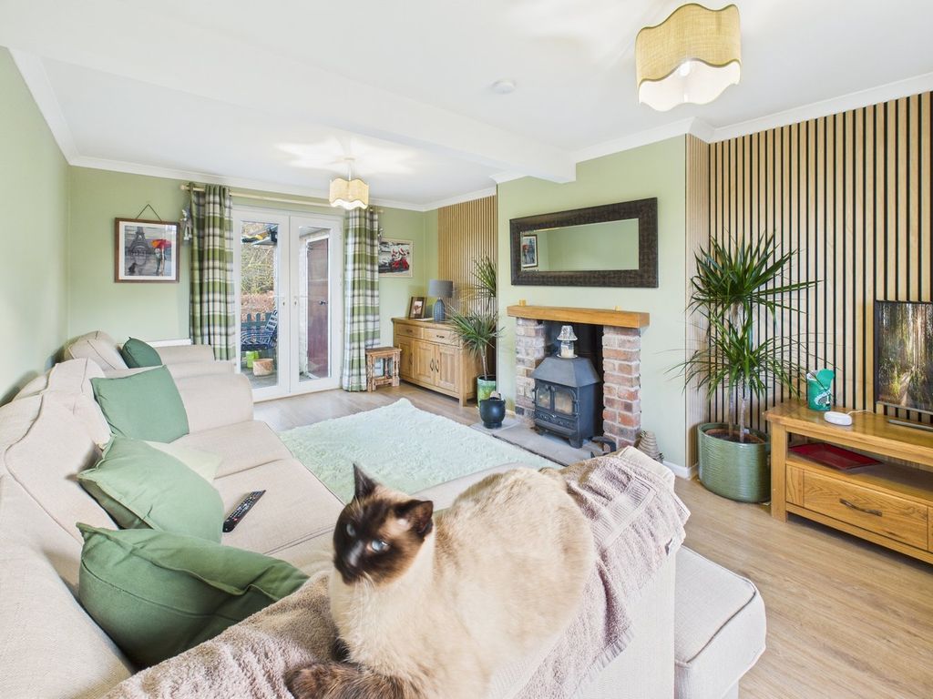 Property photo 3 of 21