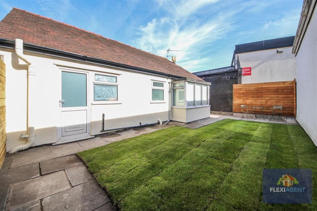 Property photo 1 of 16 4270640