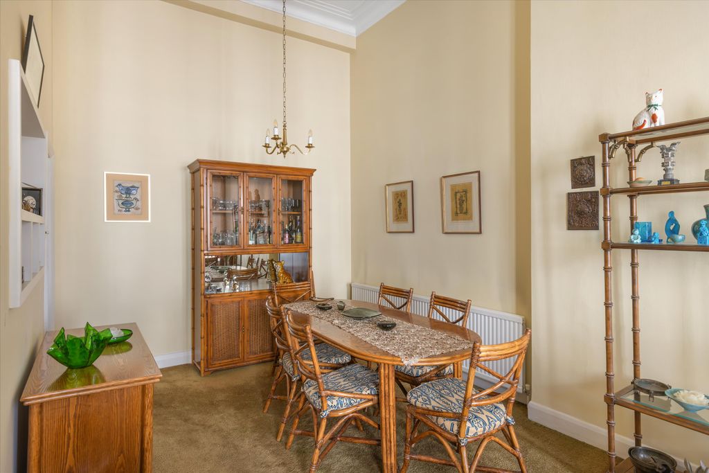 Property photo 3 of 12 Image
