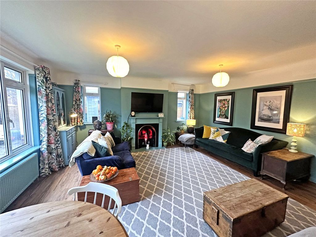 Property photo 3 of 13 Picture No. 07