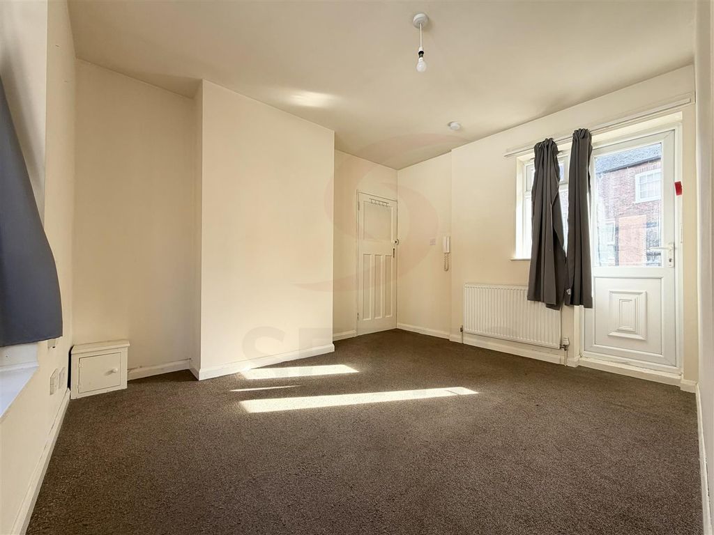 Property photo 2 of 6 Reception Room