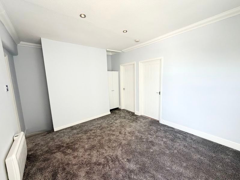 Property photo 3 of 12 Photo 22