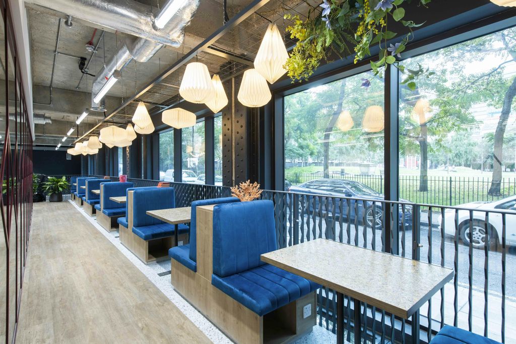 Property photo 3 of 18 Breakout Spaces Overlooking Park.Jpg