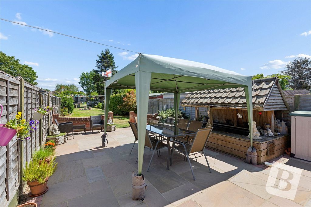 Property photo 1 of 16 Rear Garden