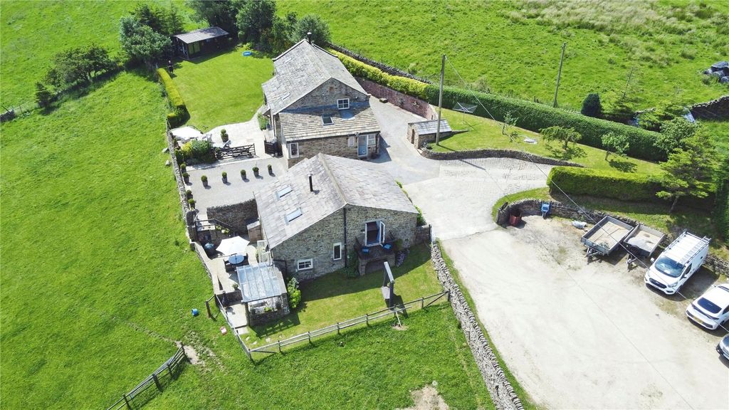 Property photo 2 of 43 Picture No. 64
