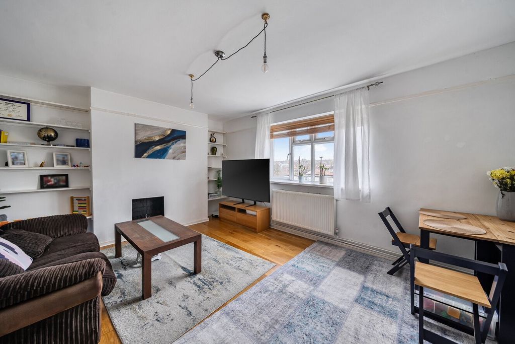 Property photo 1 of 10 1436090-5-69c6A2c...