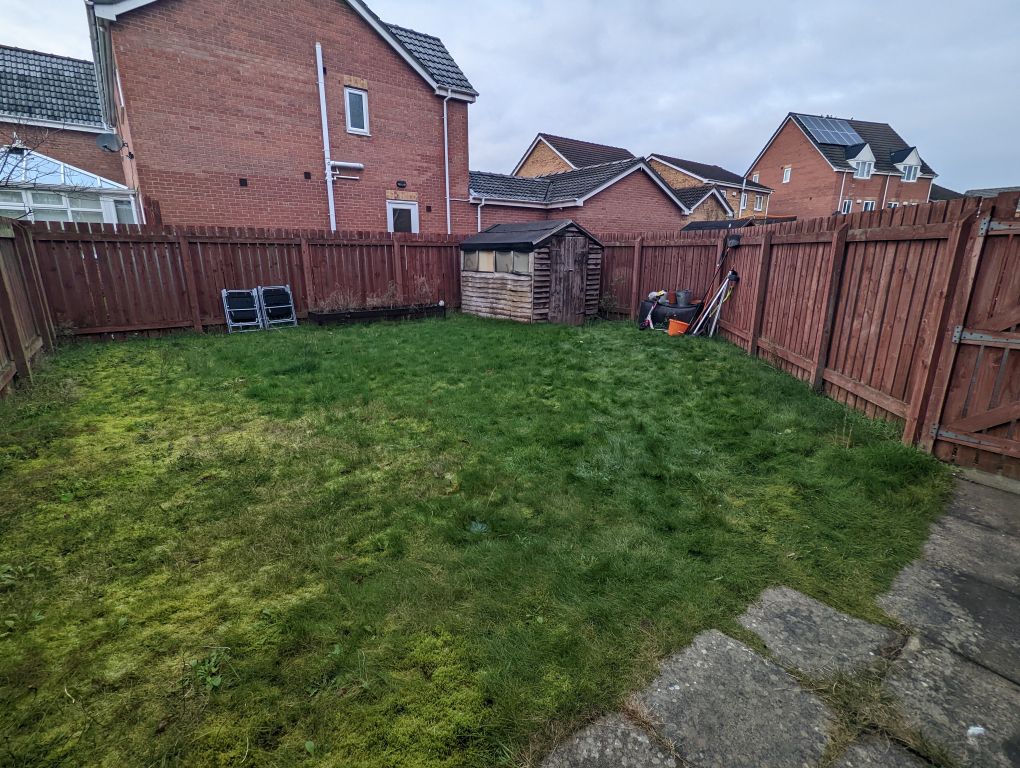 Property photo 3 of 8 Front
