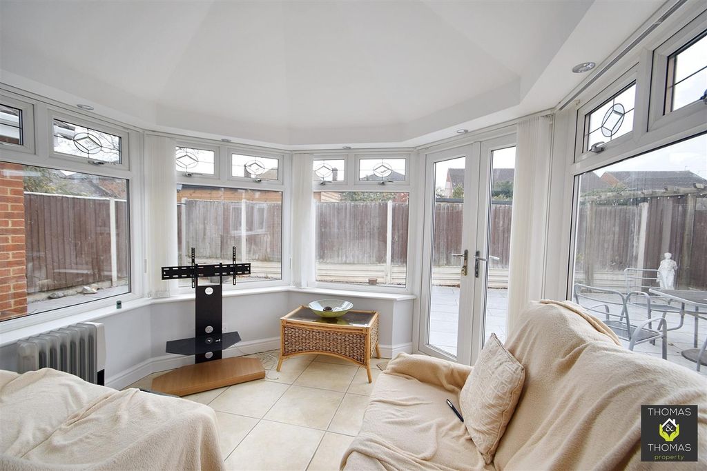 Property photo 2 of 17 Dsc_0068 (1).Jpg