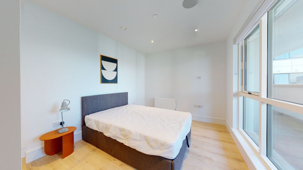 Property photo 3 of 21 Bedroom