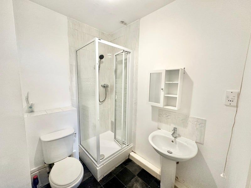 Property photo 3 of 3