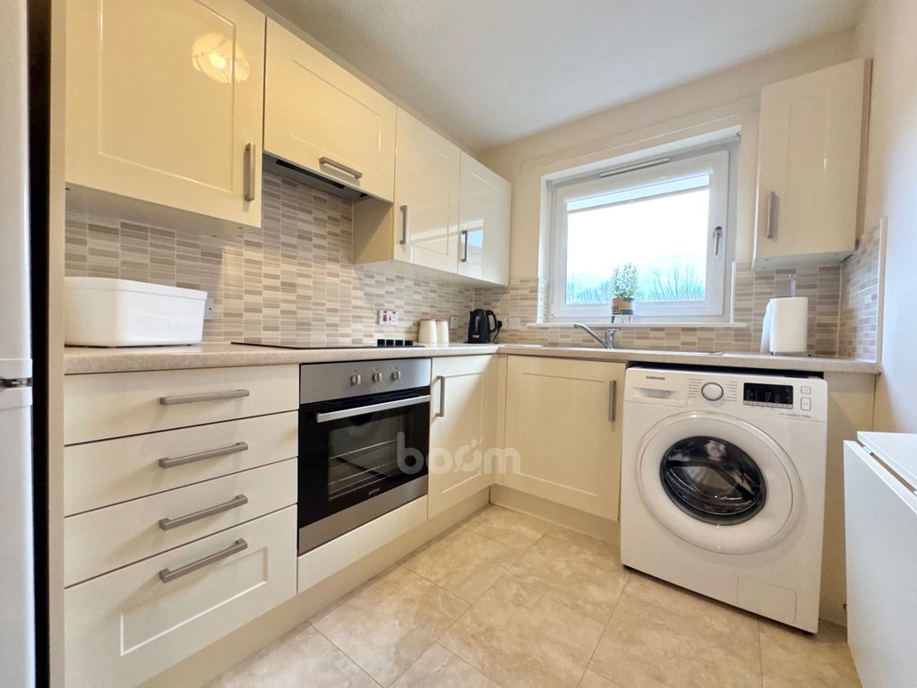 Property photo 3 of 19 Img_2701