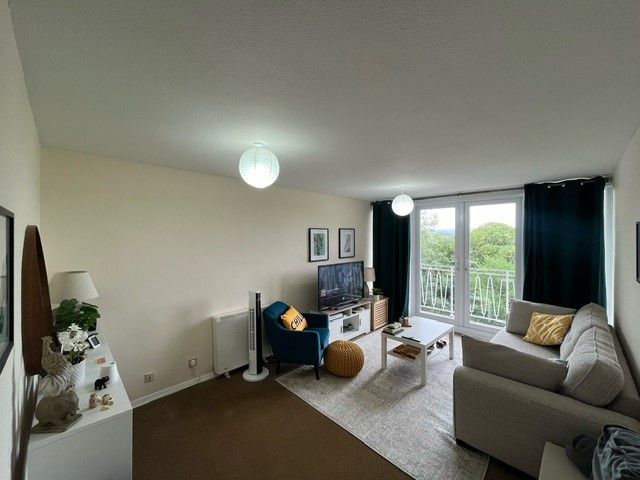 Property photo 3 of 7