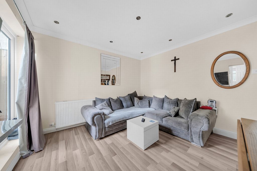 Property photo 3 of 11 Reception Room