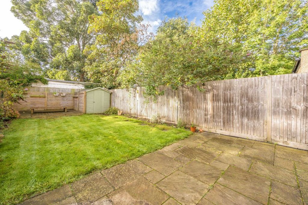 Property photo 1 of 5